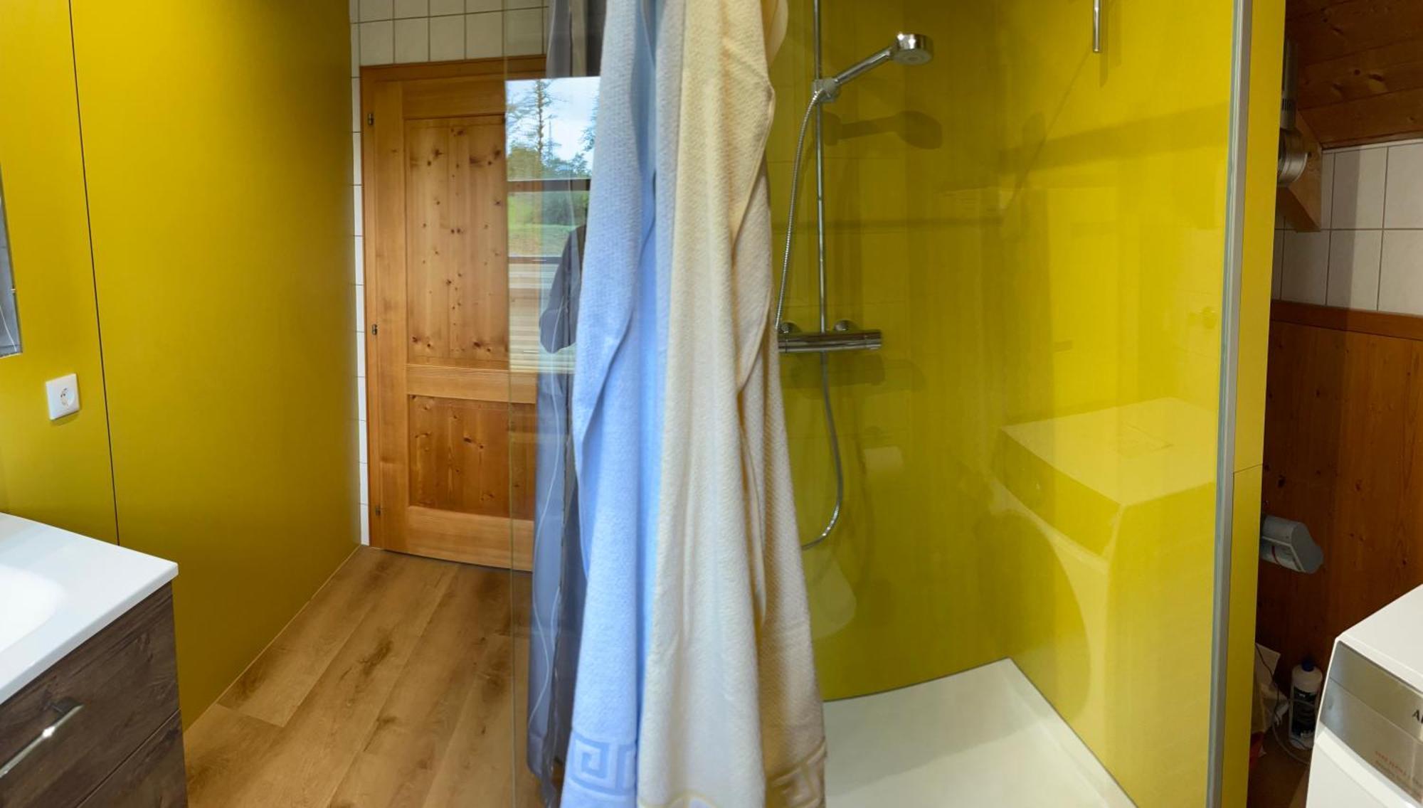 Neu Renoviertes 2Zi Appartment Im Dg Feldkirch Bagian luar foto
