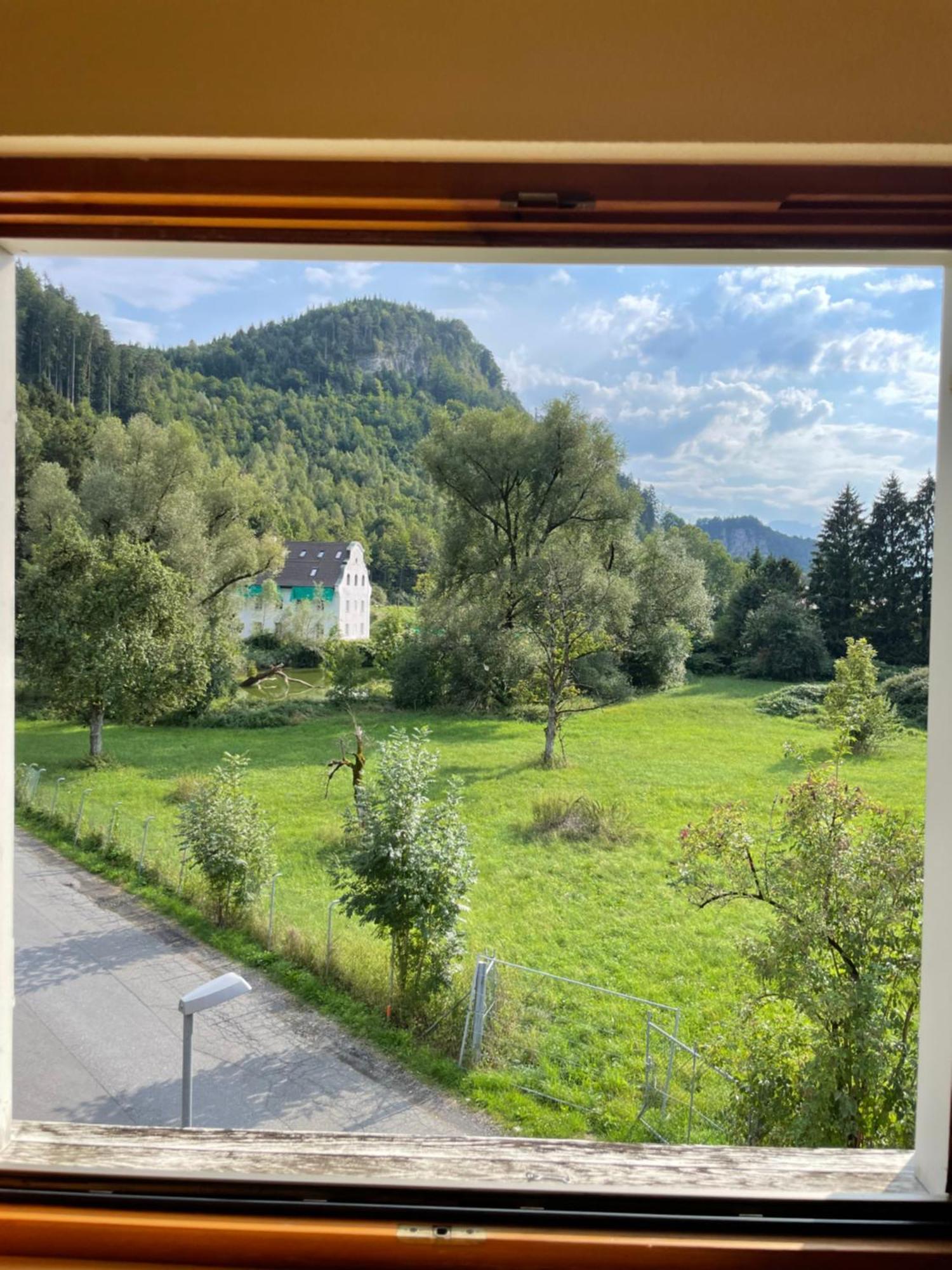 Neu Renoviertes 2Zi Appartment Im Dg Feldkirch Bagian luar foto