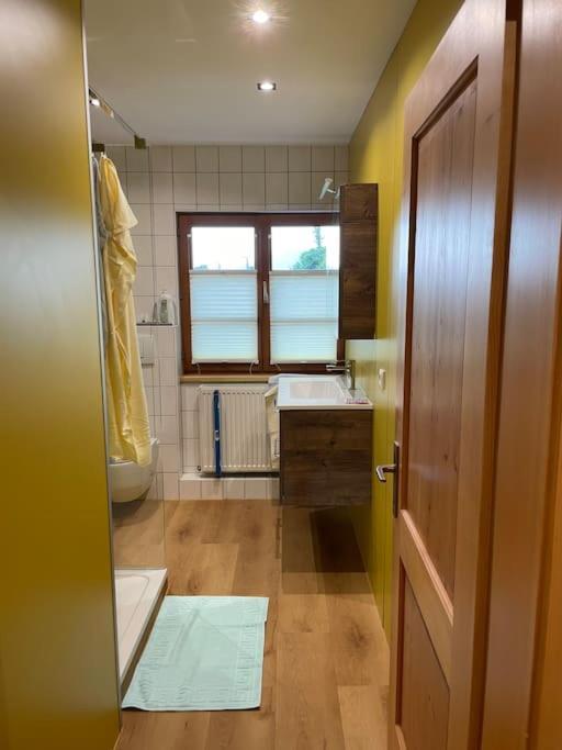 Neu Renoviertes 2Zi Appartment Im Dg Feldkirch Bagian luar foto