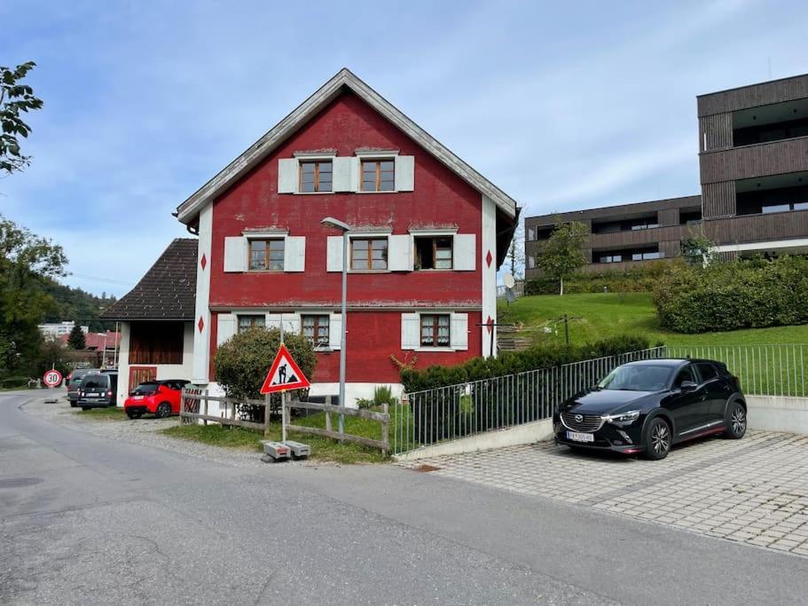 Neu Renoviertes 2Zi Appartment Im Dg Feldkirch Bagian luar foto